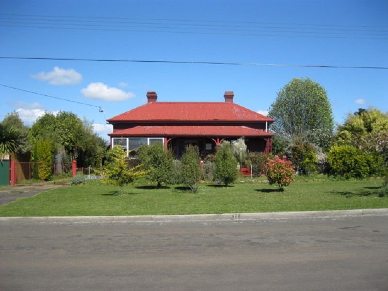 72 West Goderich Street, Deloraine, Tas 7304 Property Details