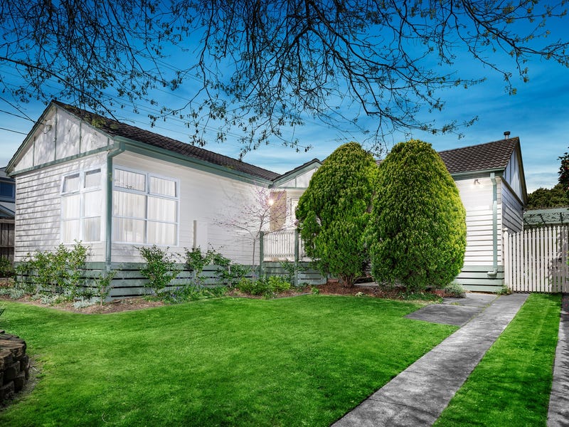 30 Summit Road, Burwood, Vic 3125 Property Details