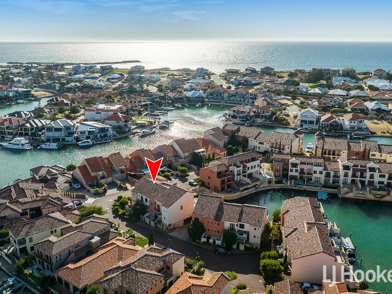 70/18 Port Quays, Wannanup, WA 6210 Townhouse for Sale realestate