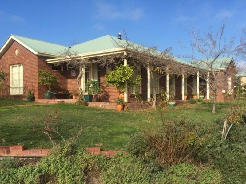 2 Kent Court, Mansfield, Vic 3722 Property Details