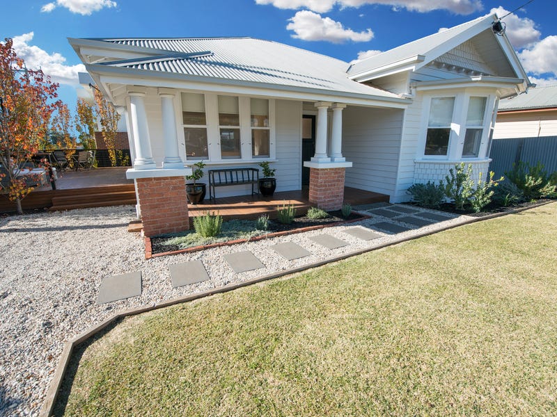 15 Wilson Street, Swan Hill, Vic 3585 House for Sale