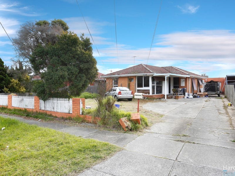 6 Burton Street Lalor VIC 3075 realestate .au