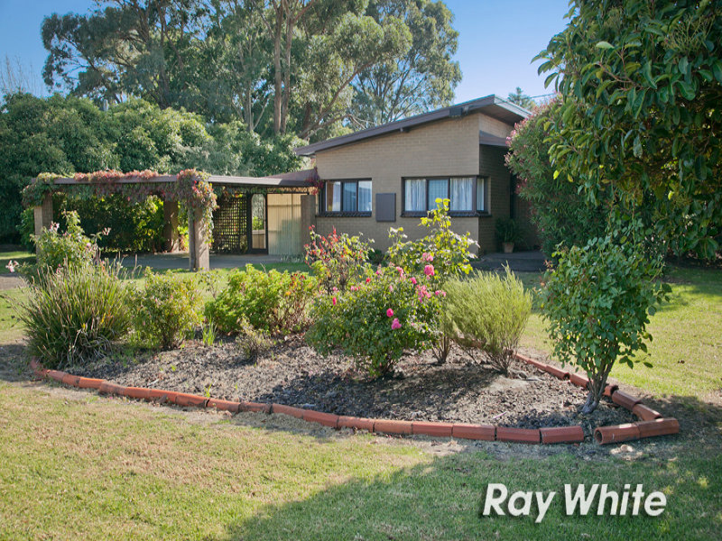 206 Toomuc Valley Road, Pakenham, Vic 3810 Property Details
