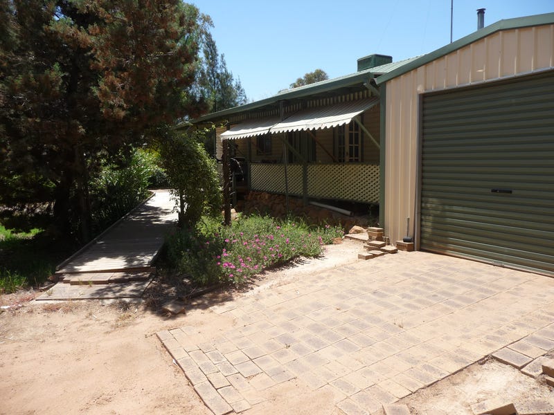 62 Roe Street, York, WA 6302 Property Details