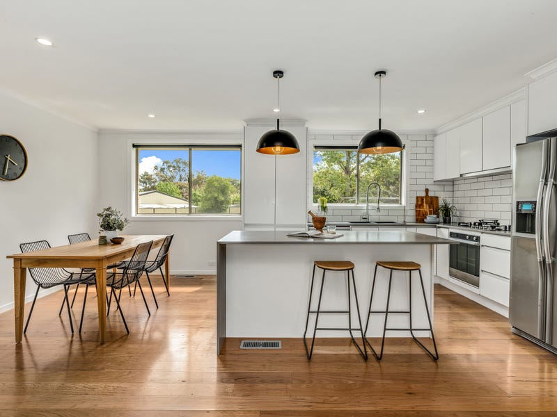 32 Gallagher Street, Kambah, ACT 2902