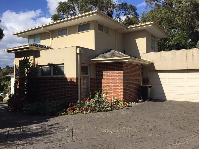 1/1 Arnold Grove, Doncaster, VIC 3108