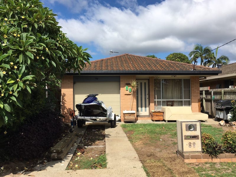 88 Chainey Avenue, Miami, Qld 4220 Property Details