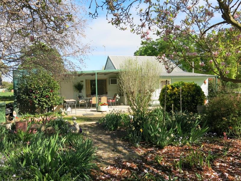 112 Hampden Avenue, North Wagga Wagga, NSW 2650