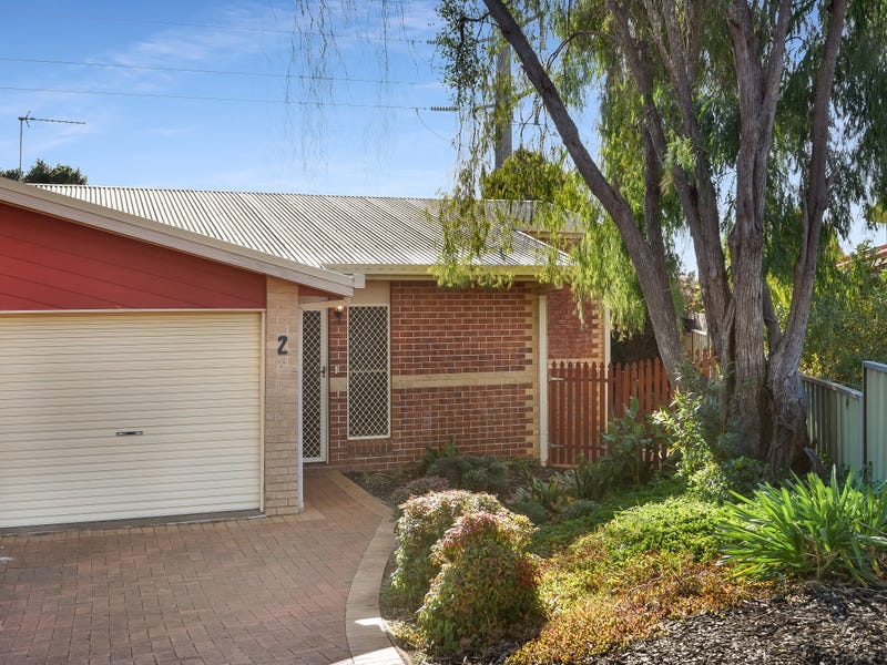 2/19 Beer Court, Kearneys Spring, QLD 4350