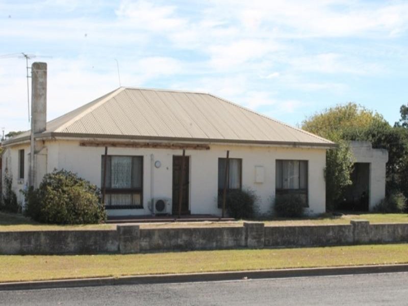 6 South Terrace, Tantanoola, SA 5280 Property Details