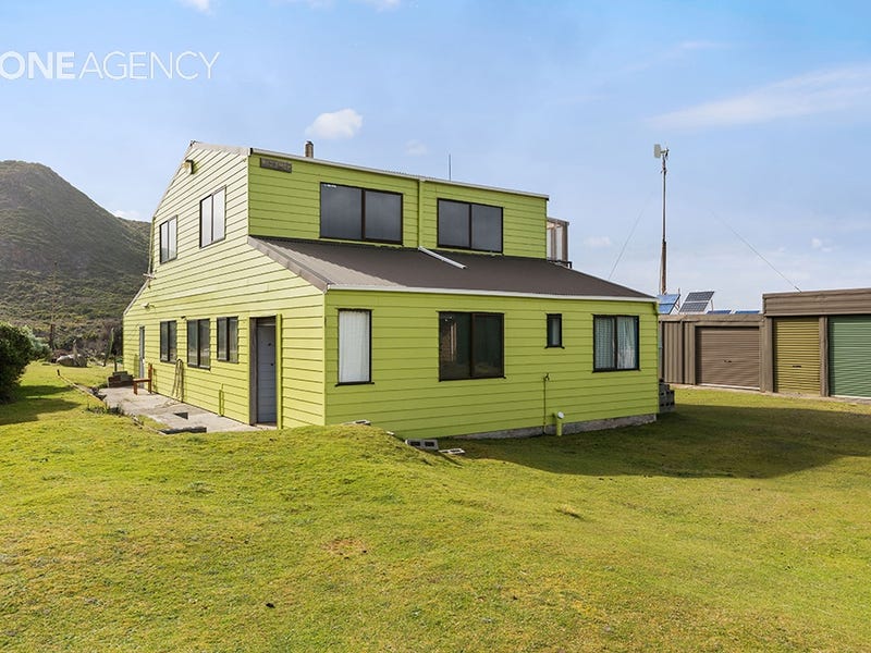 9 Edith Lane, Trial Harbour, TAS 7469