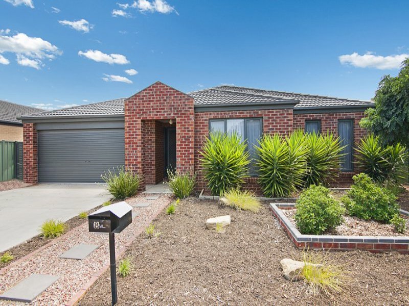 8 Arrawalli Avenue, Ascot, Vic 3551 Property Details