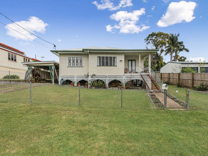 33 Alice Street, Silkstone, Qld 4304 House for Sale