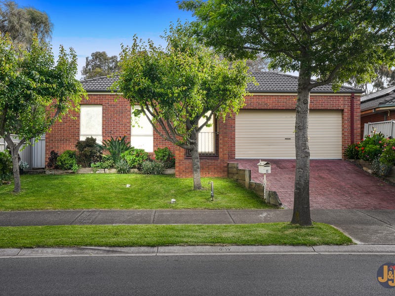 11 Creekwood Drive, Craigieburn, Vic 3064 Property Details
