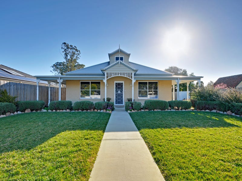 13 Victoria Street, Toongabbie, Vic 3856 Property Details