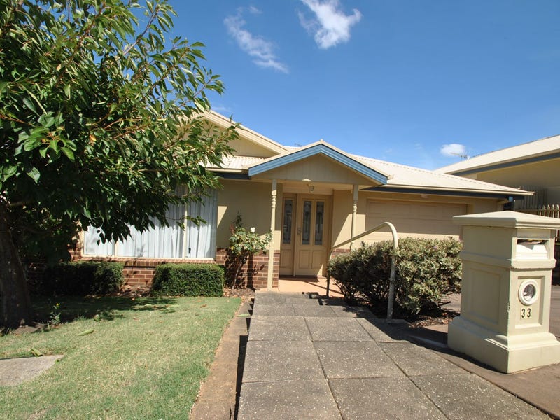 U33/17 MacDONALD STREET, Leongatha, Vic 3953 Unit for Sale