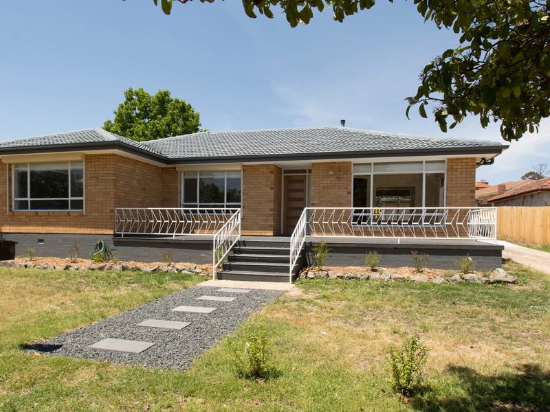 11 Irene Avenue, Queanbeyan, NSW 2620