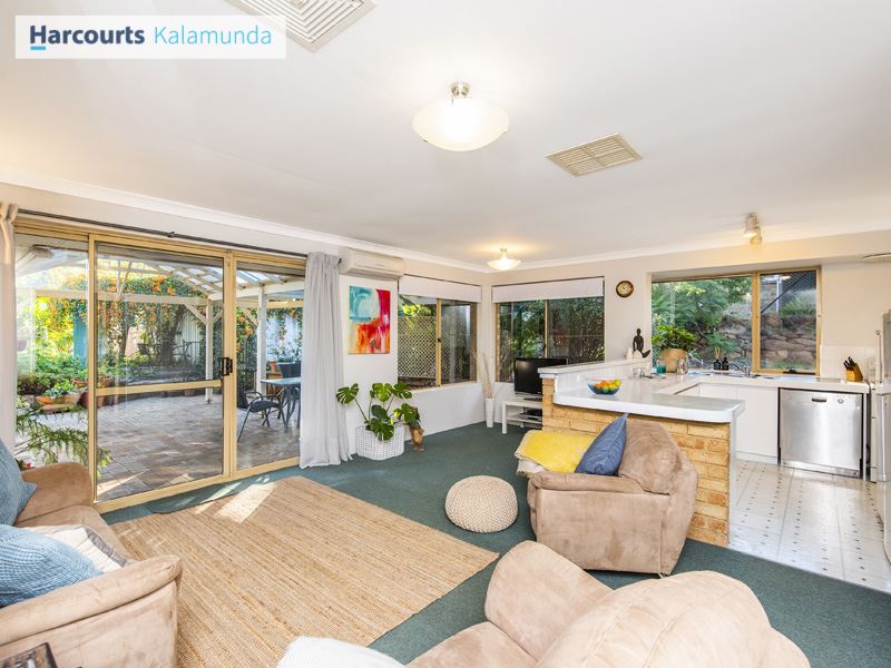 Sold Property Prices & Auction Results in Lesmurdie, WA 6076 (+1