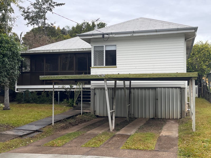 11 Waratah Avenue, Graceville, QLD 4075