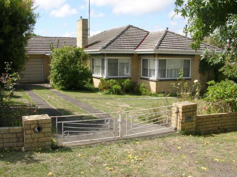 67 Clifford Street, Warragul, Vic 3820 Property Details