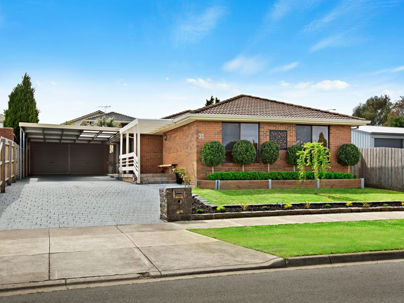 31 Mcclelland Drive, Mill Park, VIC 3082
