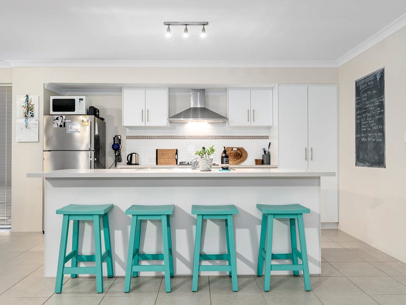 161 Glenfield Beach Drive, Glenfield, WA 6532 Property Details