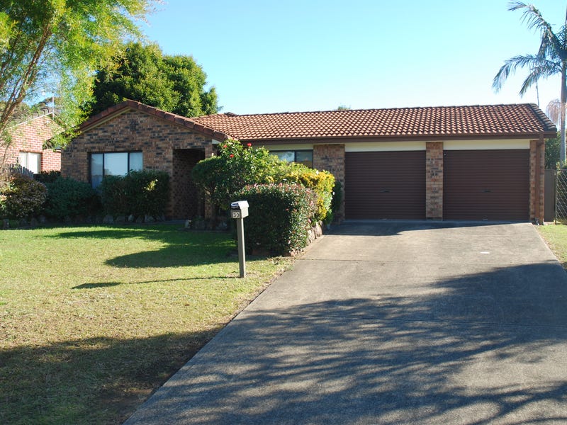 30 Ferntree Drive, Bomaderry, NSW 2541