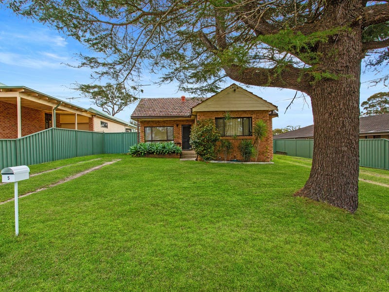 5 Forest Road, Heathcote, NSW 2233 House for Sale
