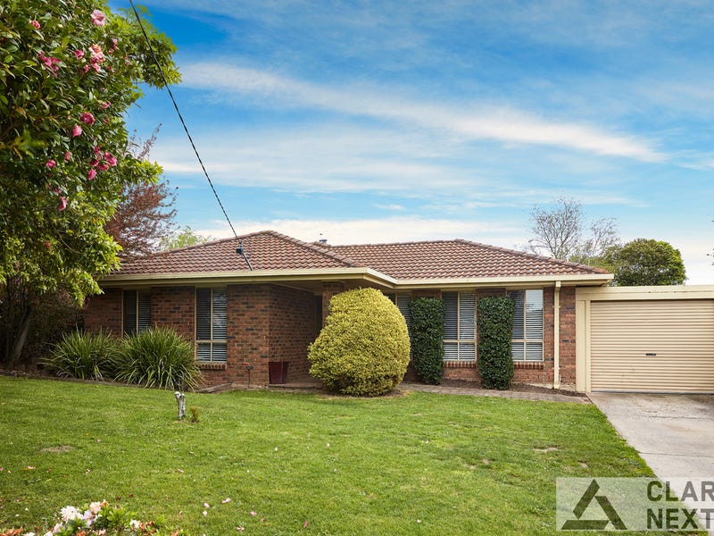 19 Hopetoun Road, Drouin, VIC 3818