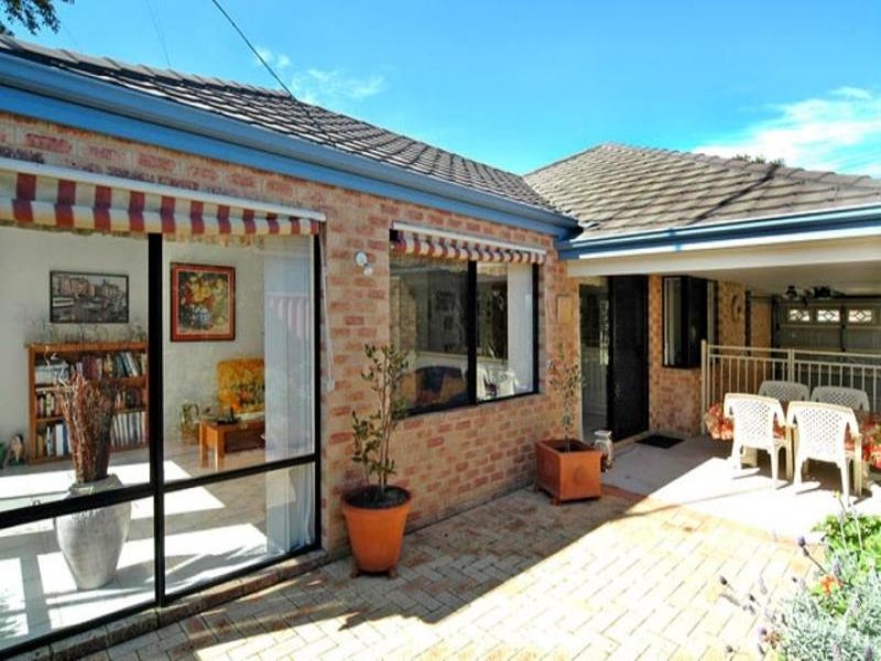 12 Stanley Street, Bunbury, WA 6230