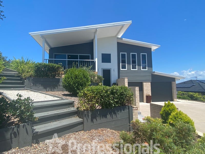 18 Coastal View Drive, Tallwoods Village, NSW 2430