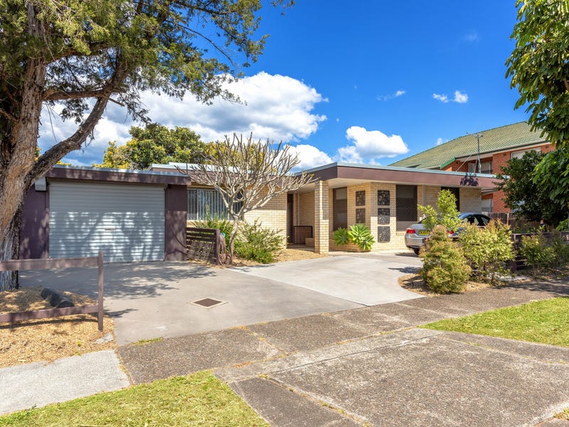 76 High Street, Taree, NSW 2430