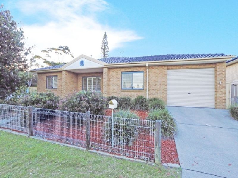 73 Cowlishaw Street, Redhead, NSW 2290 Property Details