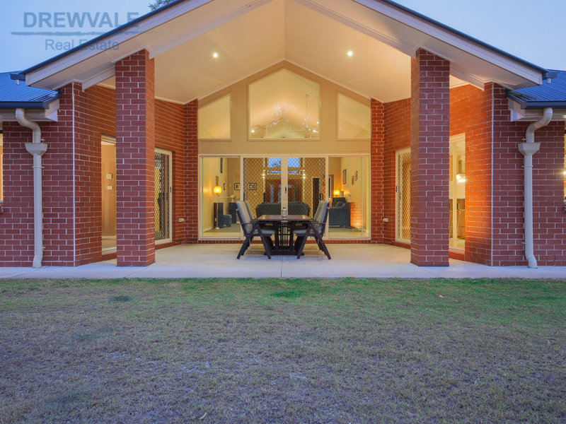 367 Spring Mountain Drive, Greenbank, Qld 4124 Property Details