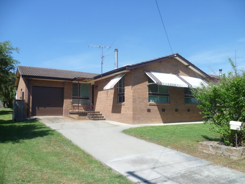 37 Fisher Road, Tamworth, NSW 2340 Property Details