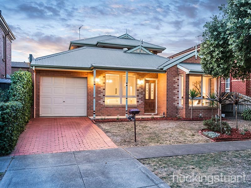 9 Kingshott Close, Williamstown, Vic 3016 - Property Details