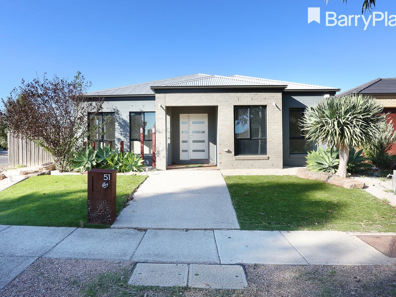 51 Alamanda Boulevard, Point Cook, VIC 3030