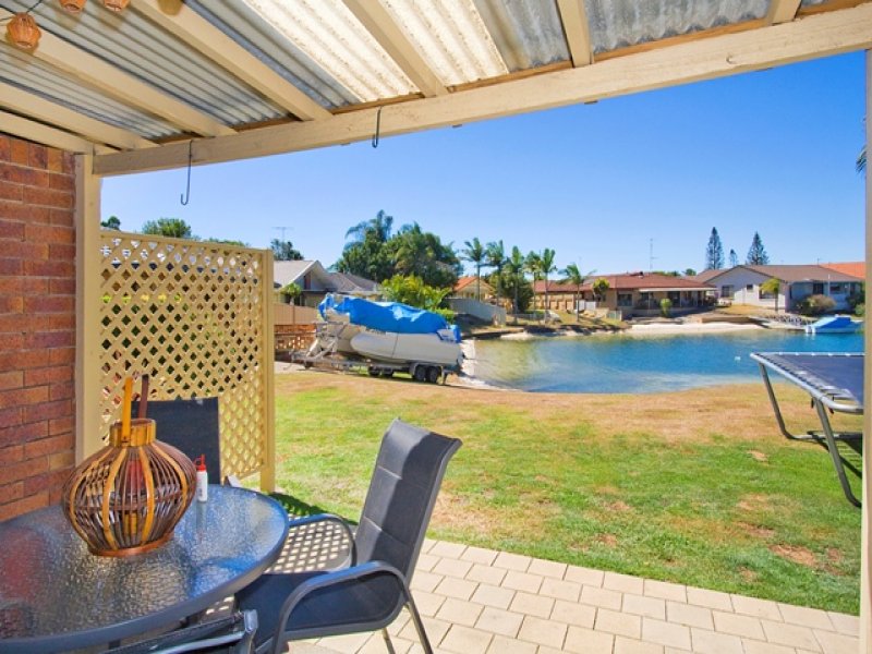 2/3 Shearwater Parade, Tweed Heads, NSW 2485