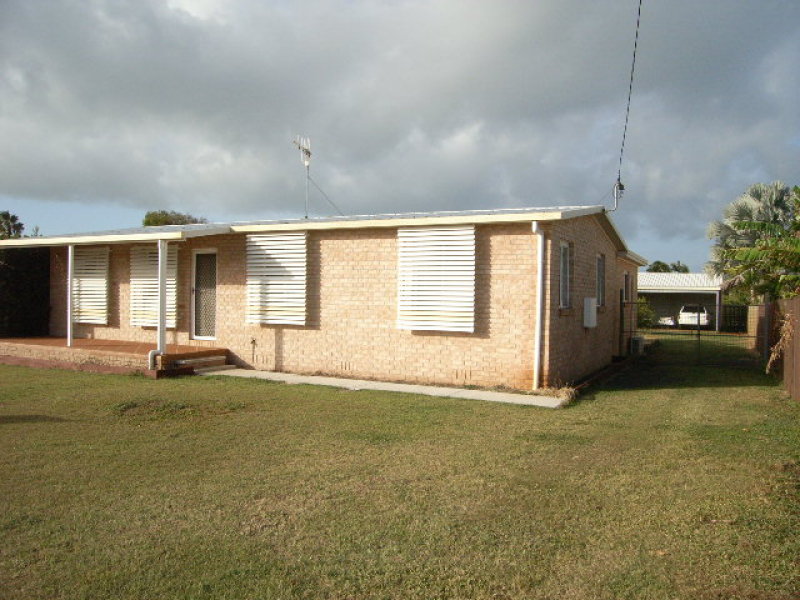 34 Shelley Street, Heads, Qld 4670