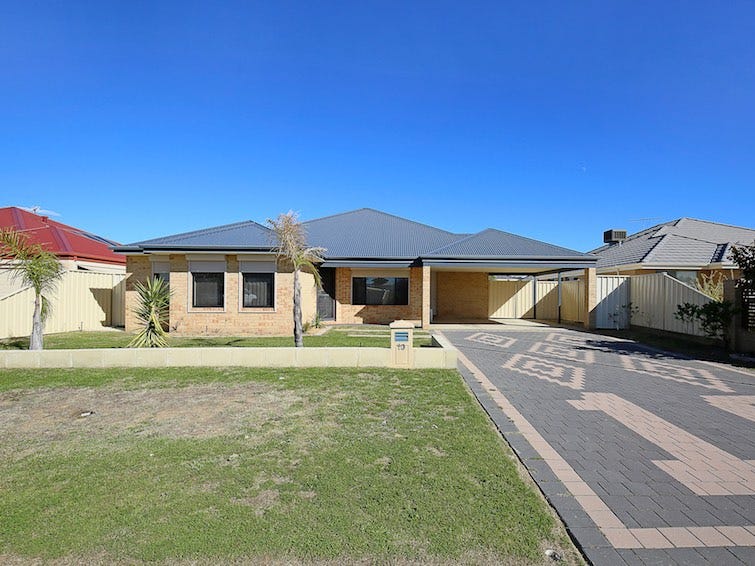 19 Dowerin Circuit, Lakelands, WA 6180