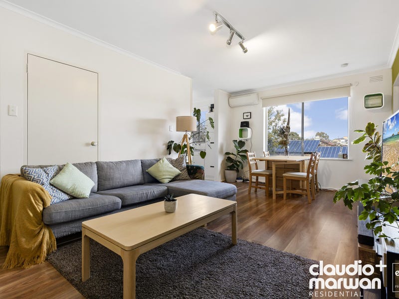 5/15 Woodvale Close, Essendon, Vic 3040 Property Details