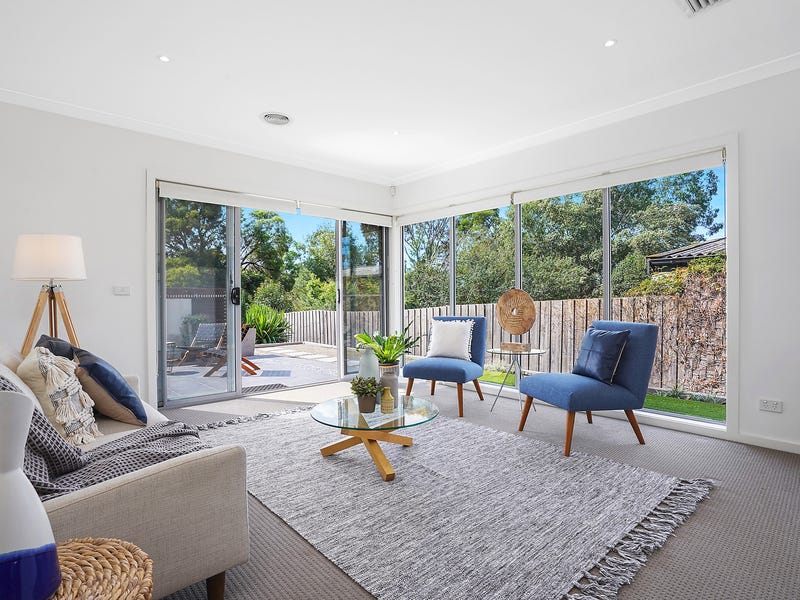 5 Ely Street, Eltham, Vic 3095 Property Details