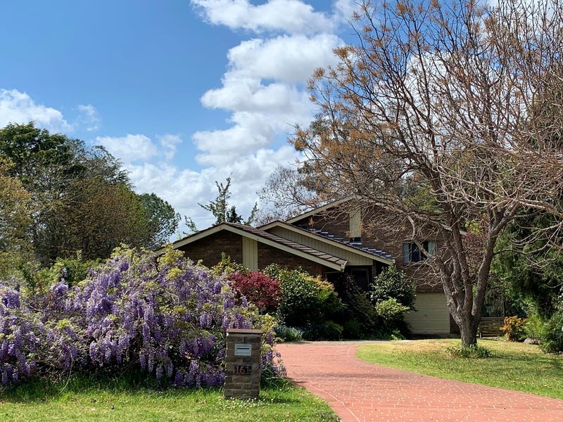 161 Pelham Street, Tenterfield, NSW 2372 Property Details