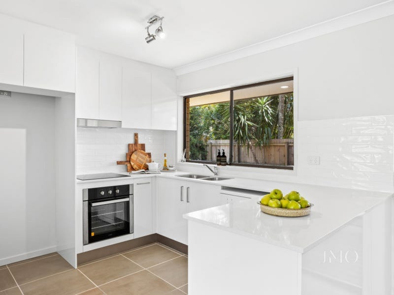 7/30 Patura Drive, Ashmore, Qld 4214 Property Details