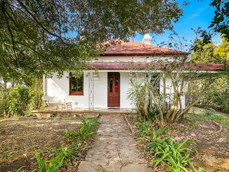 78 Lanhams Road, Winston Hills, NSW 2153 78 Lanhams Road, Winston Hills, NSW 2153