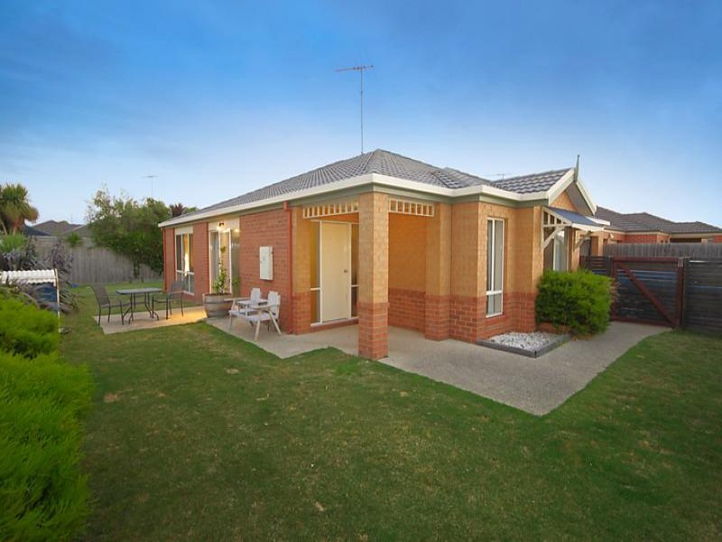 8 Havenwood Place, Grovedale, VIC 3216