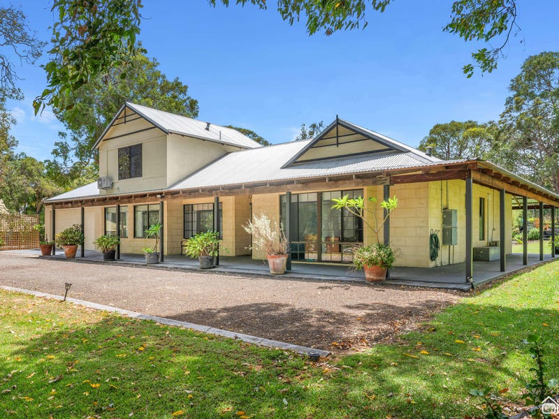 29 Homestead Drive, Wellard, WA 6170 Property Details