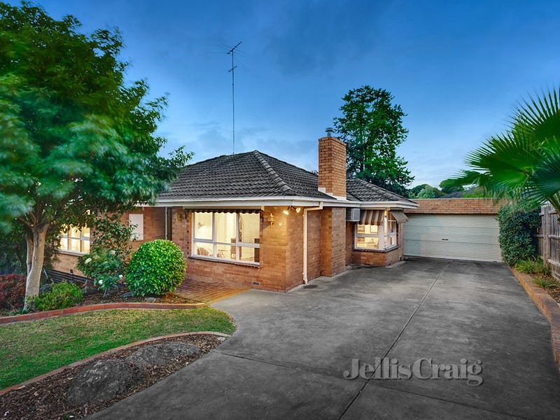 6 Chatsworth Qdrt, Templestowe Lower, VIC 3107