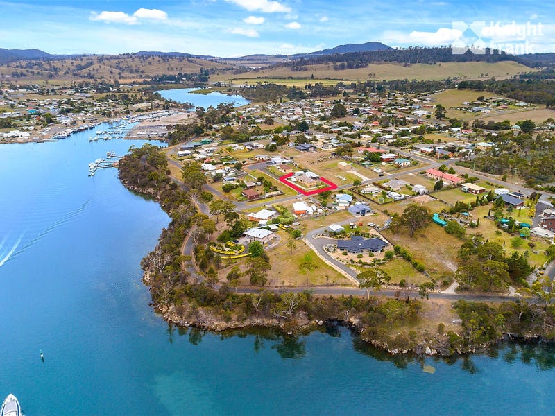 4 Lord Street, Triabunna, Tas 7190 Property Details