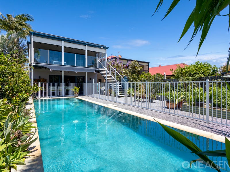 60 Eversleigh Road, Scarborough, Qld 4020